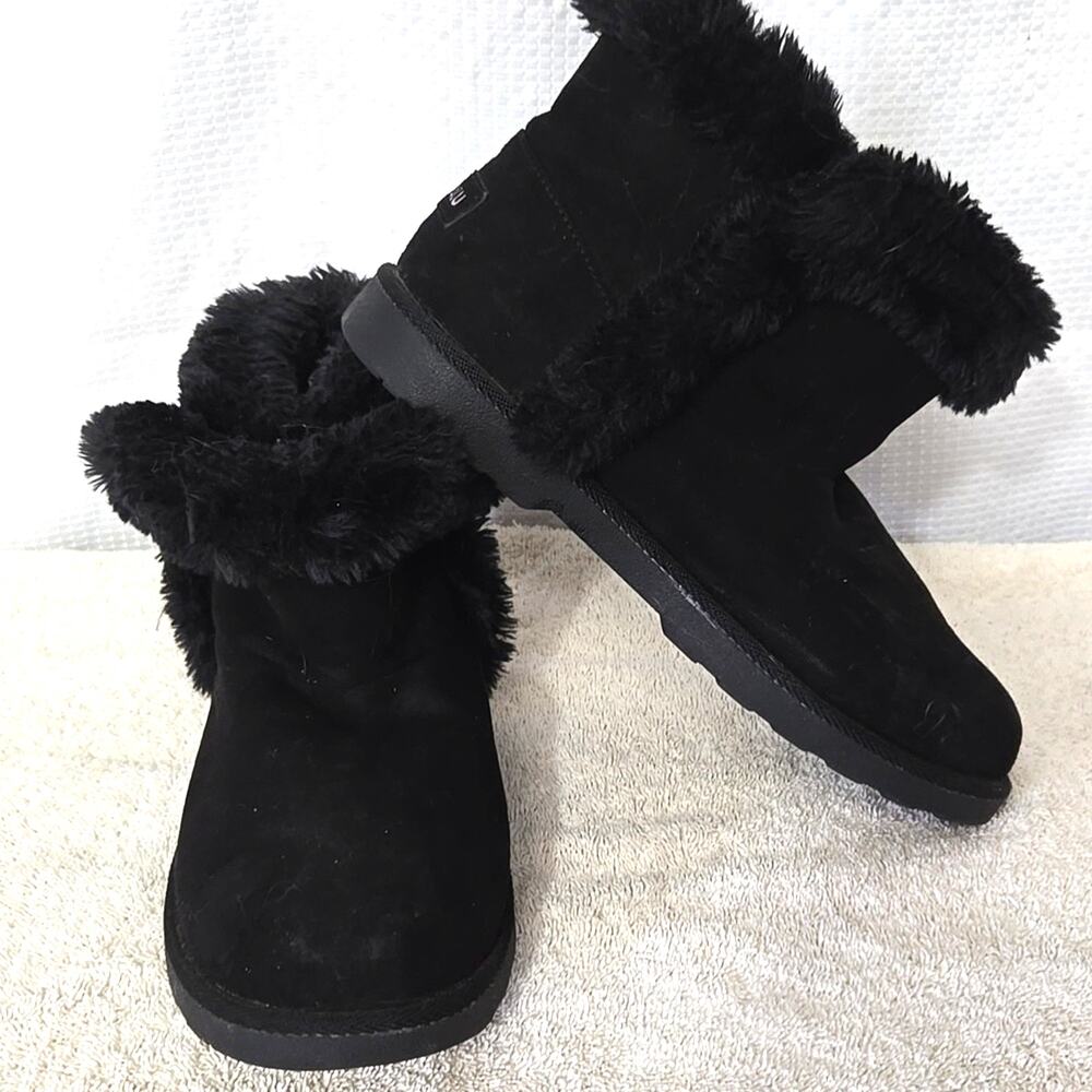 EUC Makalu California Women Black Faux Fur Winter Ankle Boots Sz 8 Slip On Suede